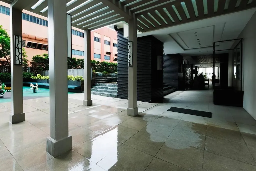 Flat Aria: Cozy 1-Br W/ Balcony Lägenhet Manila Filippinerna