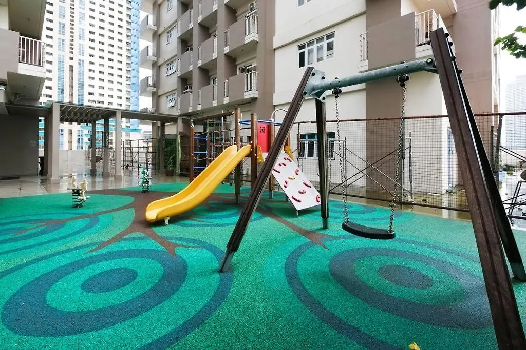 Flat Aria: Cozy 1-Br W/ Balcony Lägenhet Manila